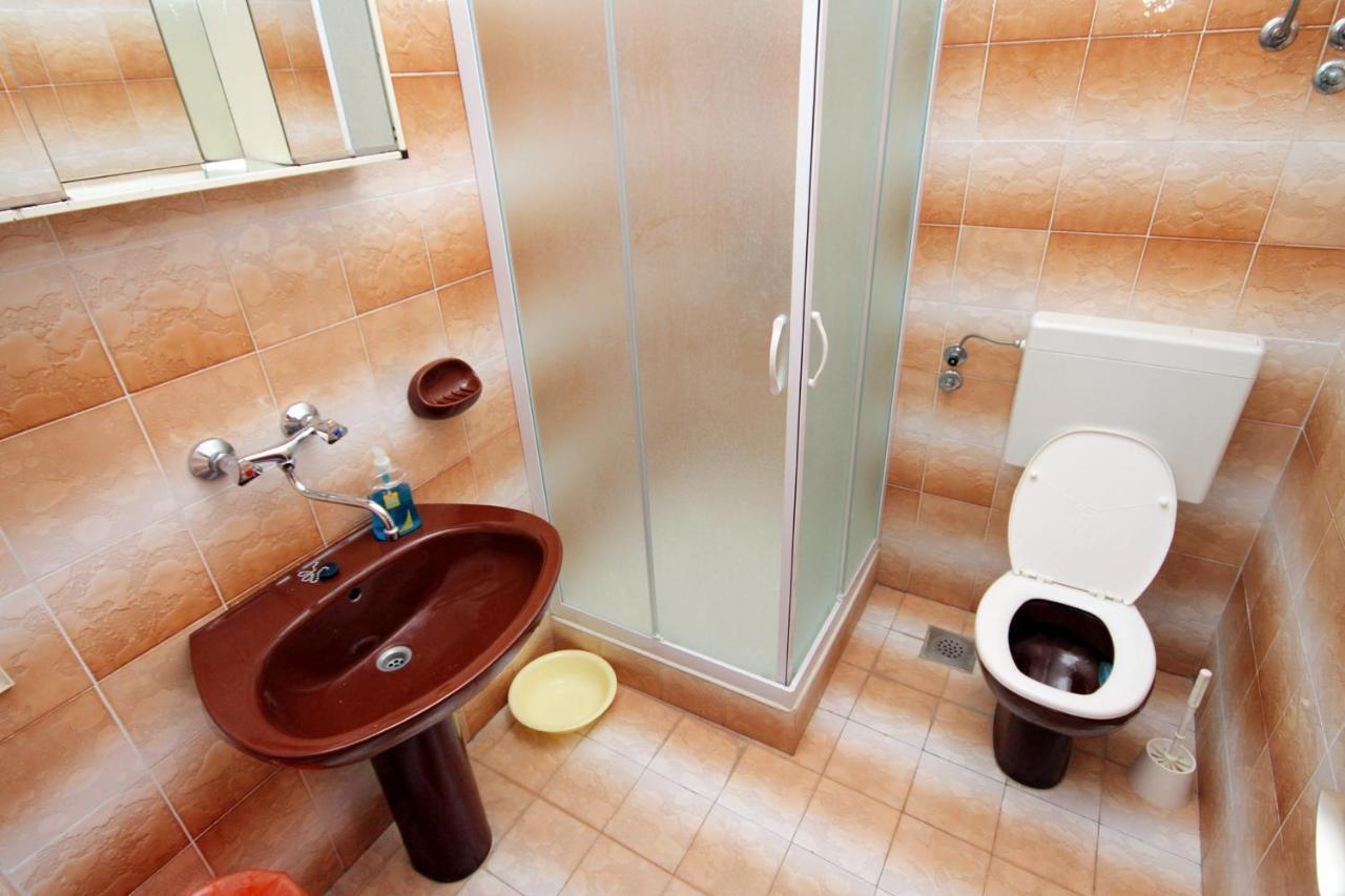 Apartments And Rooms With Parking Space Supetar, Brac - 5658 Luaran gambar