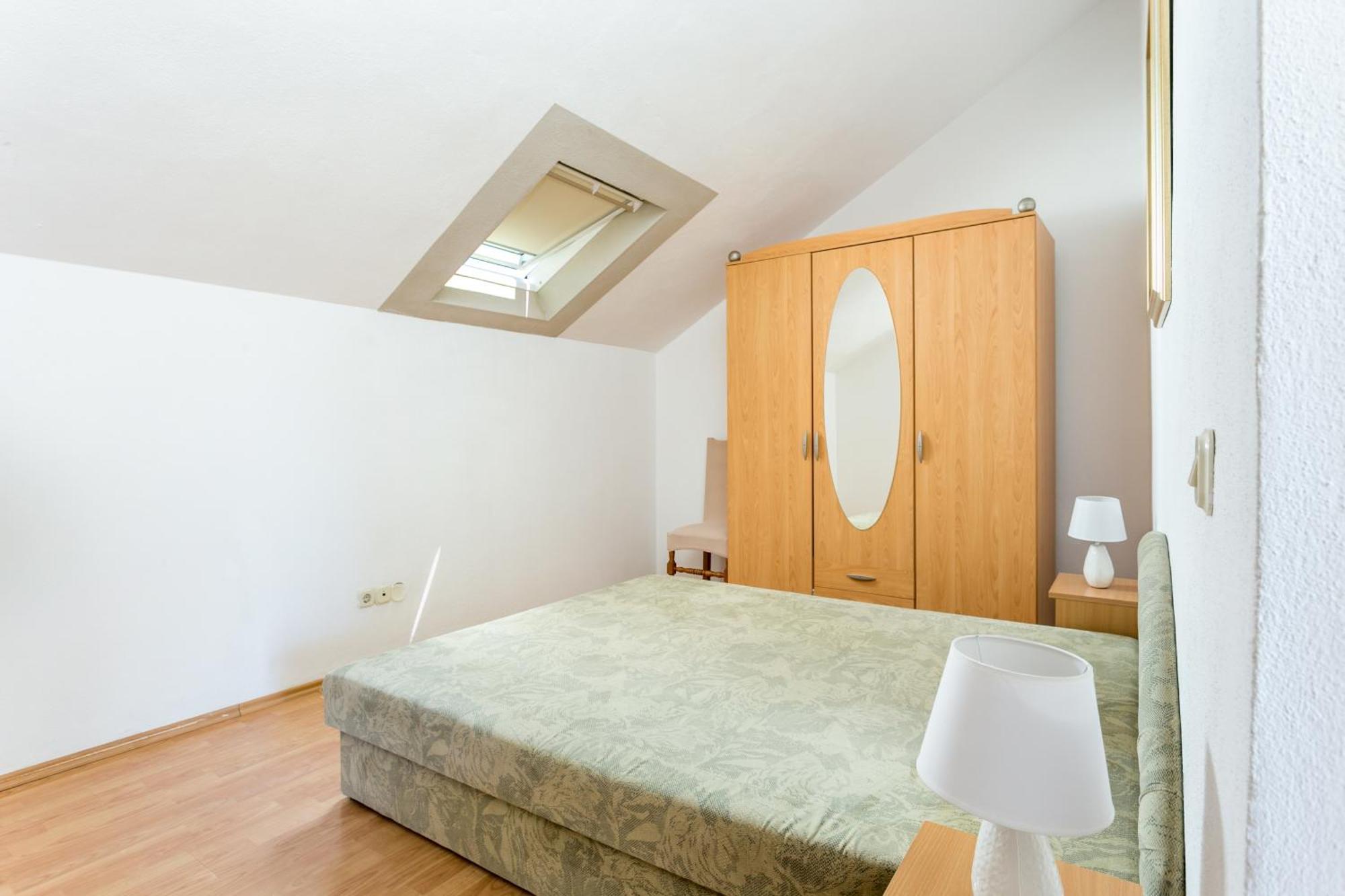 Apartments And Rooms With Parking Space Supetar, Brac - 5658 Luaran gambar